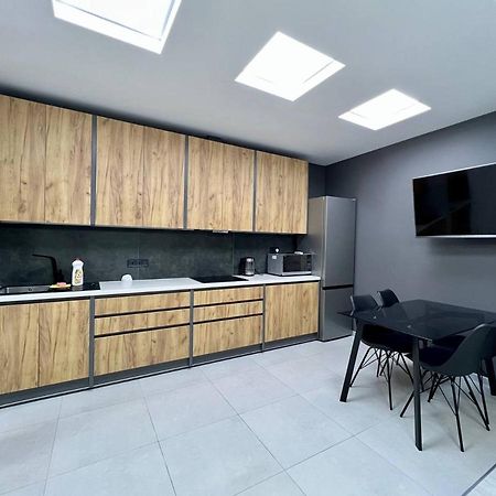 44 Pearl Stylish 1-Bedroom Apartment Oldenburg Bagian luar foto
